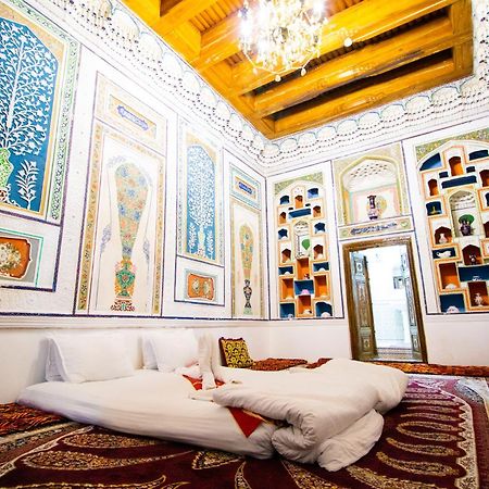 Bukhara Zaringiz Hotel ภายนอก รูปภาพ