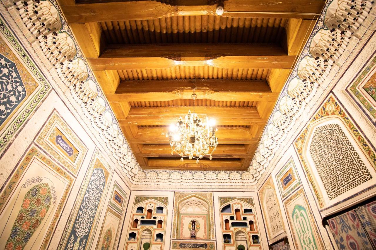 Bukhara Zaringiz Hotel ภายนอก รูปภาพ