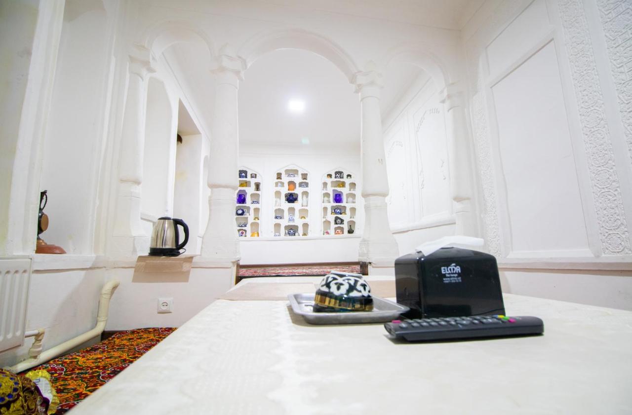 Bukhara Zaringiz Hotel ภายนอก รูปภาพ